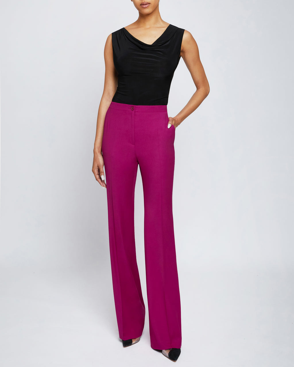 BETH Mid-Rise Flared Pants in Virgin Wool Stretch – Santorelli