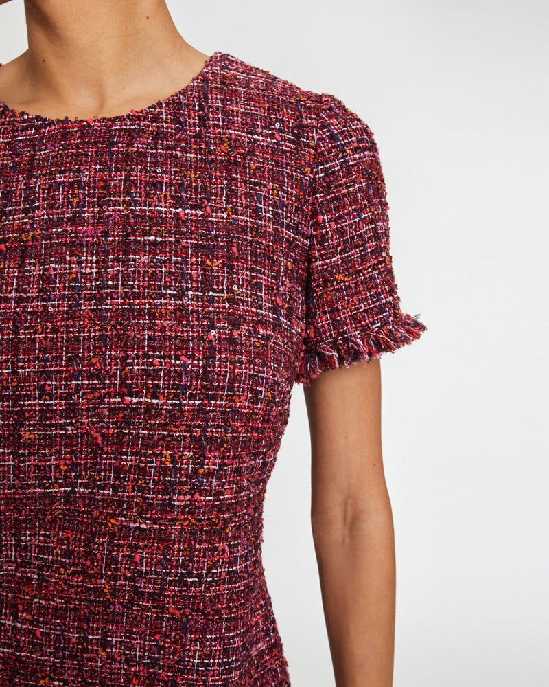 MELANIA Short Sleeve Shift Dress in Bordeaux Tweed