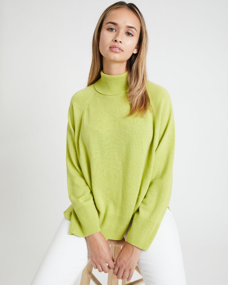 ORBA Boxy Turtleneck Cashmere Sweater